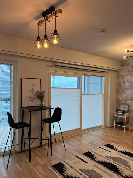 Brand New Modern Condo Built-In Mall Of Tripla 헬싱키 외부 사진